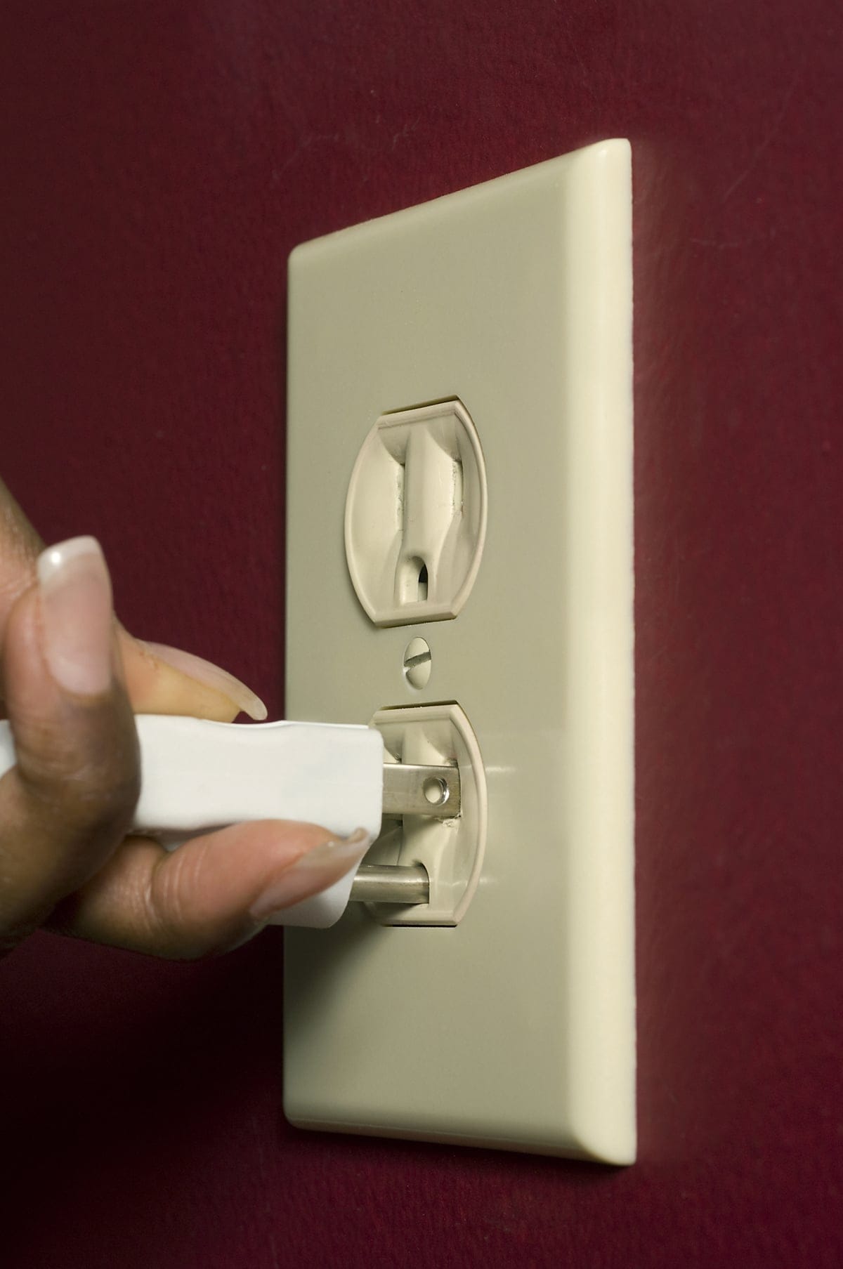 Plug Air Conditioners directly into wall outlets to prevent a fire –  Northbridge Fire Department